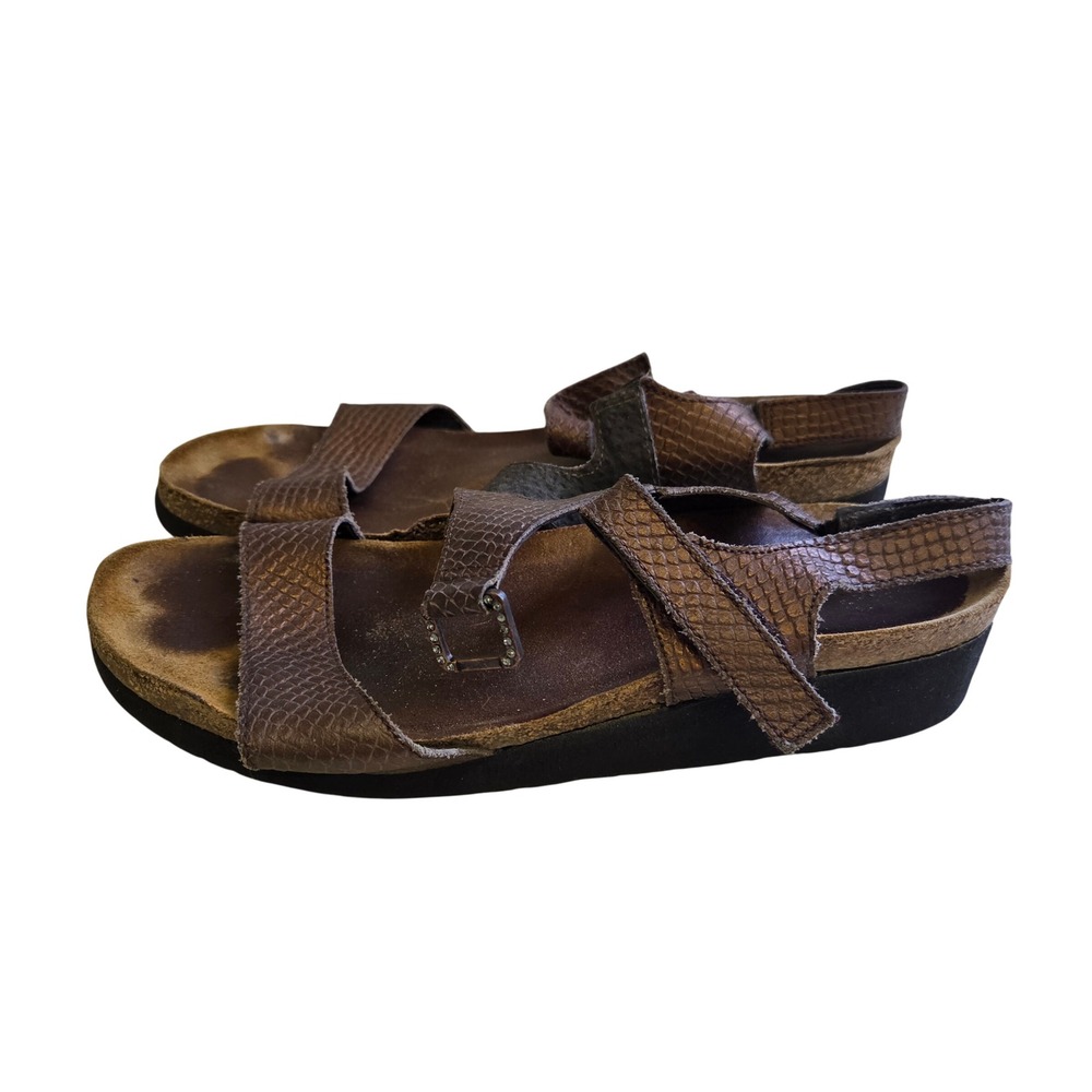 Naot Womens Bronze Snake Embossed Leather Wedge Sandals Size 39 Made in Israel